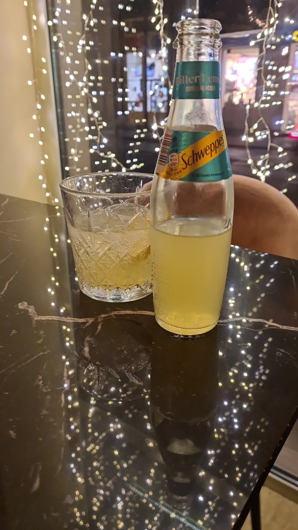 Pustite me pustite me na&nbsp;miru